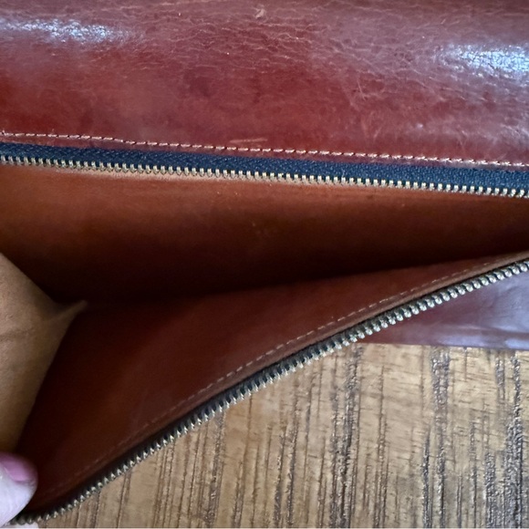 Vintage Coach Long Snap Bi-fold Wallet & Checkbook Cover in British Tan Leather - Picture 17 of 17